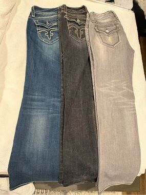 Women’s Jeans - Blue, Dark gray and Light Gray. Size 31.